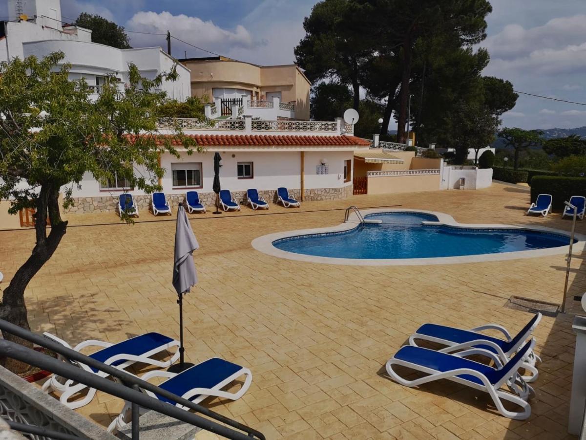 Apartamentos Famara Lloret de Mar Exteriér fotografie