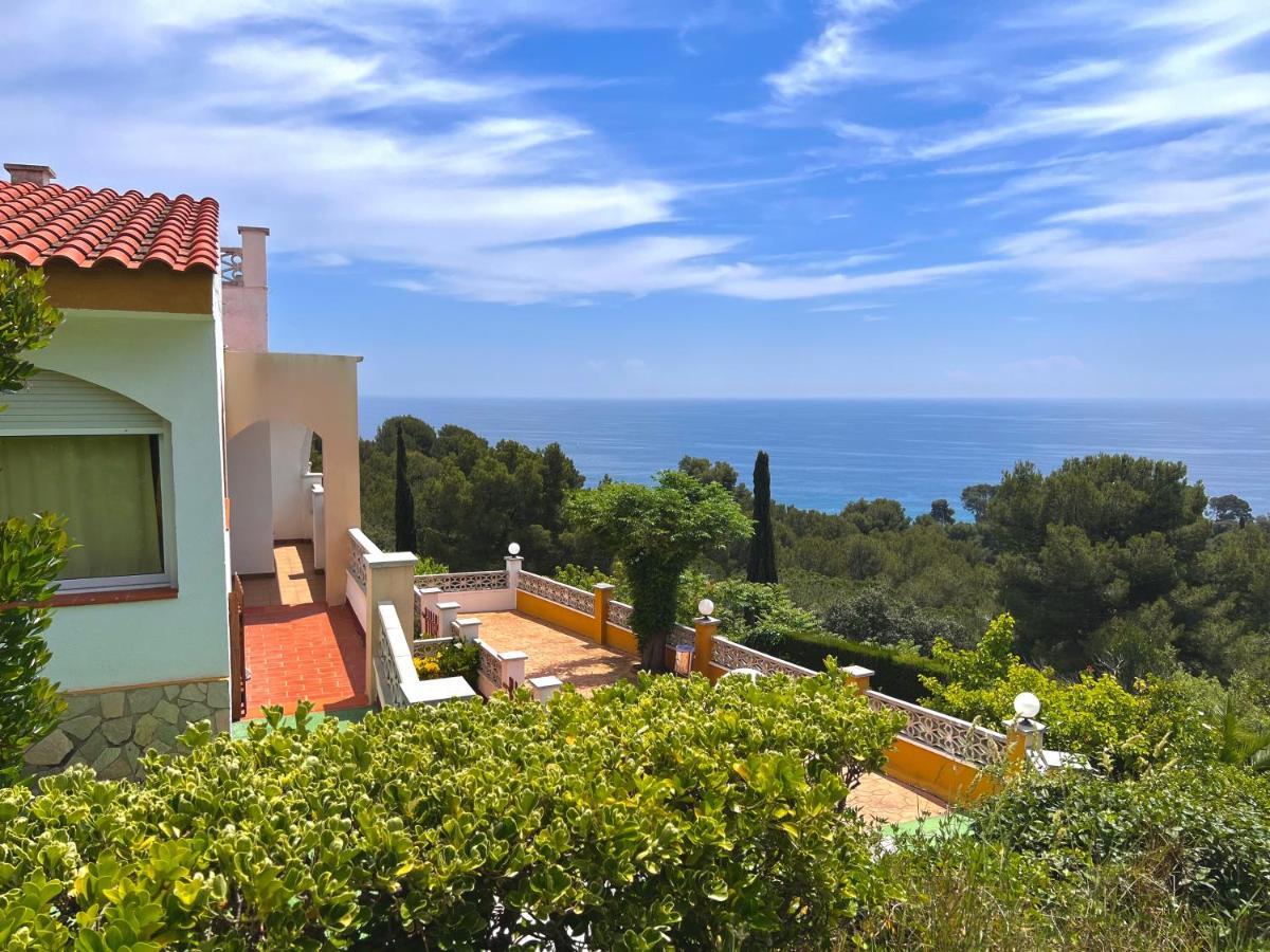 Apartamentos Famara Lloret de Mar Exteriér fotografie