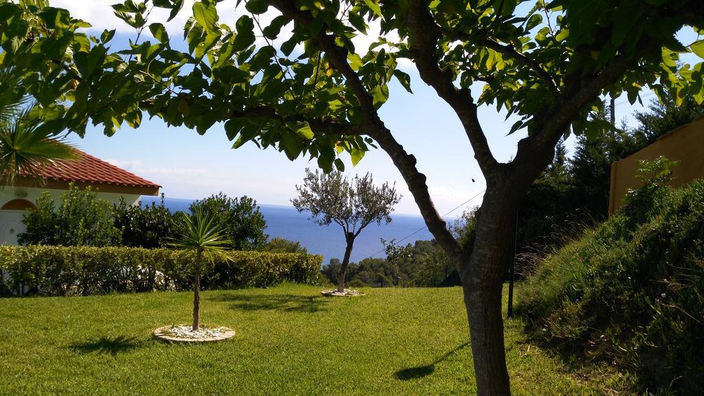 Apartamentos Famara Lloret de Mar Exteriér fotografie