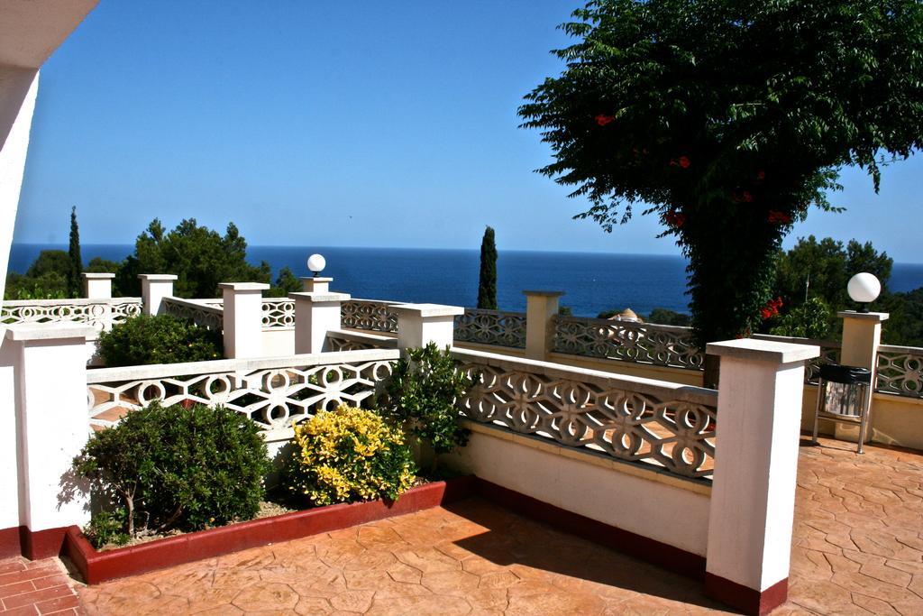 Apartamentos Famara Lloret de Mar Exteriér fotografie